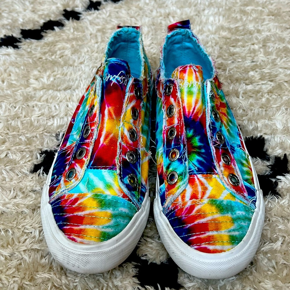 Blowfish Malibu tye die rainbow slip-on’s